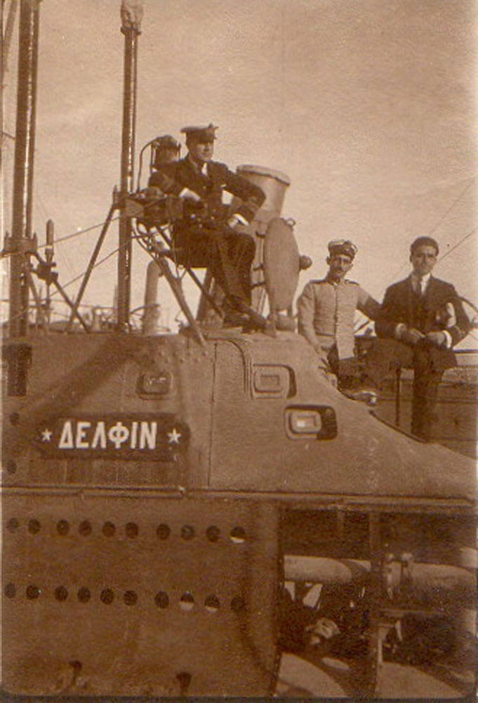 1915 - Κυβερνήτης Υποβρύχιο ΔΕΛΦΙΝ